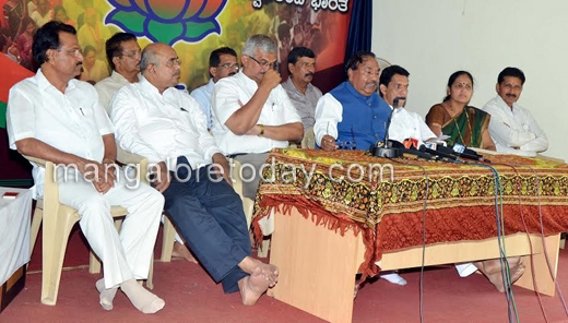 Eshwarappa in mangalore 2